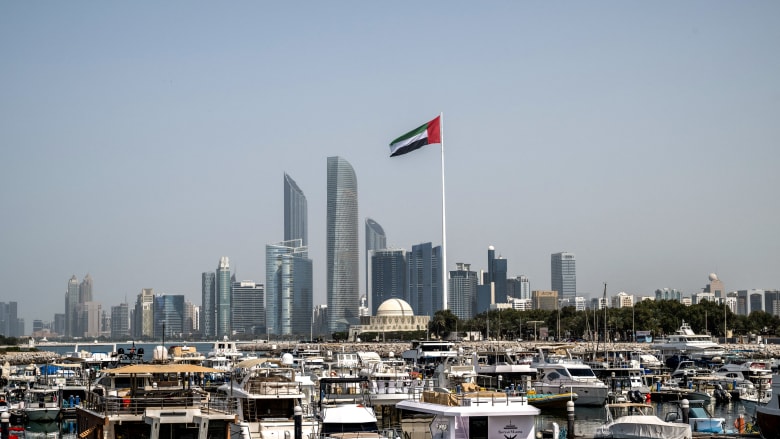 الإمارات تصدر بياناً للرد على "مزاعم غير دقيقة" بشأن الجالية الإيرانية
