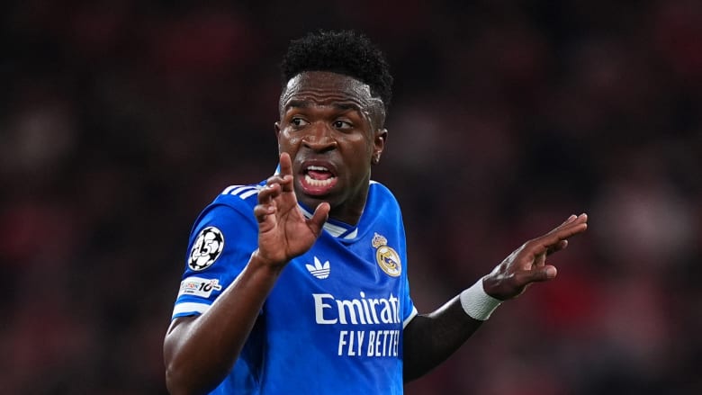 بيان من رئيس "فيفا" بشأن حادثة عنصرية مزعومة تجاه فينيسيوس