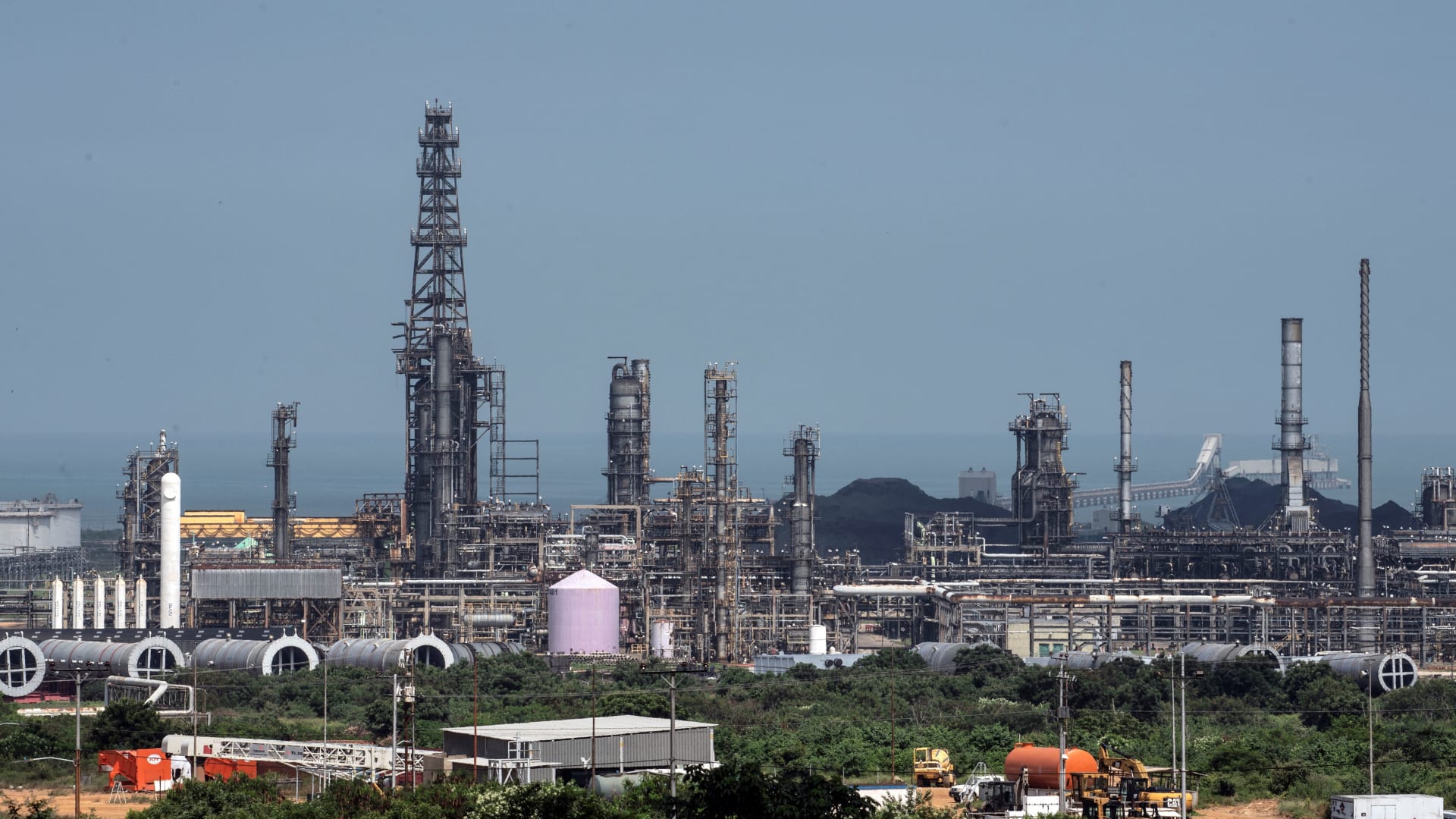 مصادر تكشف لـCNN عن صفقة بين فنزويلا وأوروبا بشأن النفط