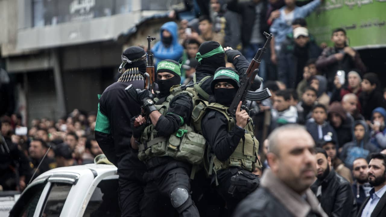 ساويرس يرد على طرح "حماس حافظت على سيناء" ويبين "إيجابية وحيدة" للحركة