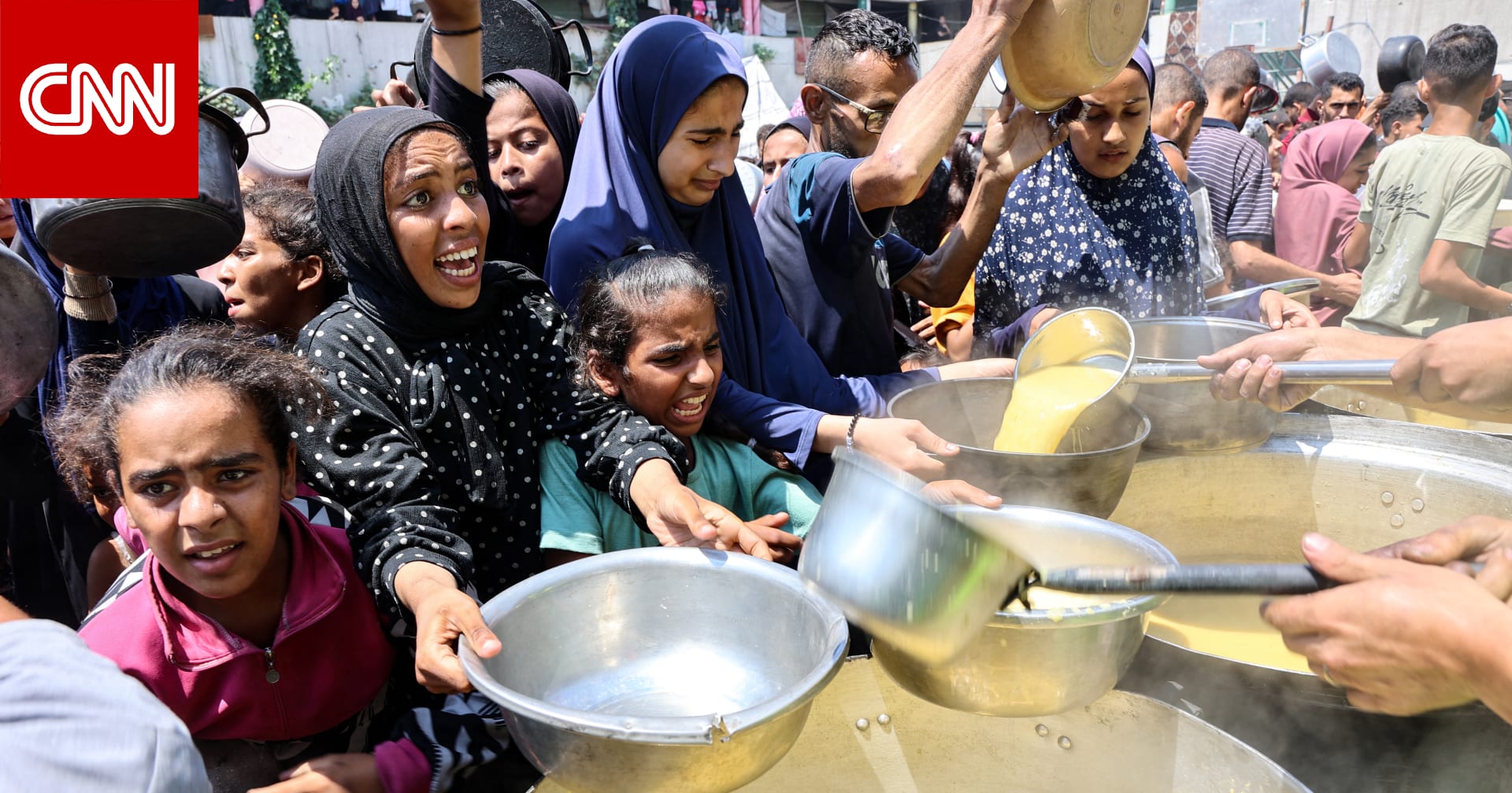 "خطوة متأخرة للغاية".. ستارمر يعلق بعد قرار إسرائيل السماح بإسقاط مساعدات على غزة