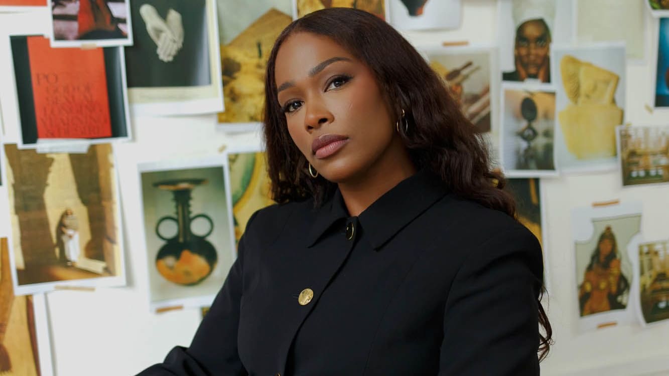 هدايا صغيرة وابتسامات كبيرة.. أسرار حياة رائدة أعمال بريطانية