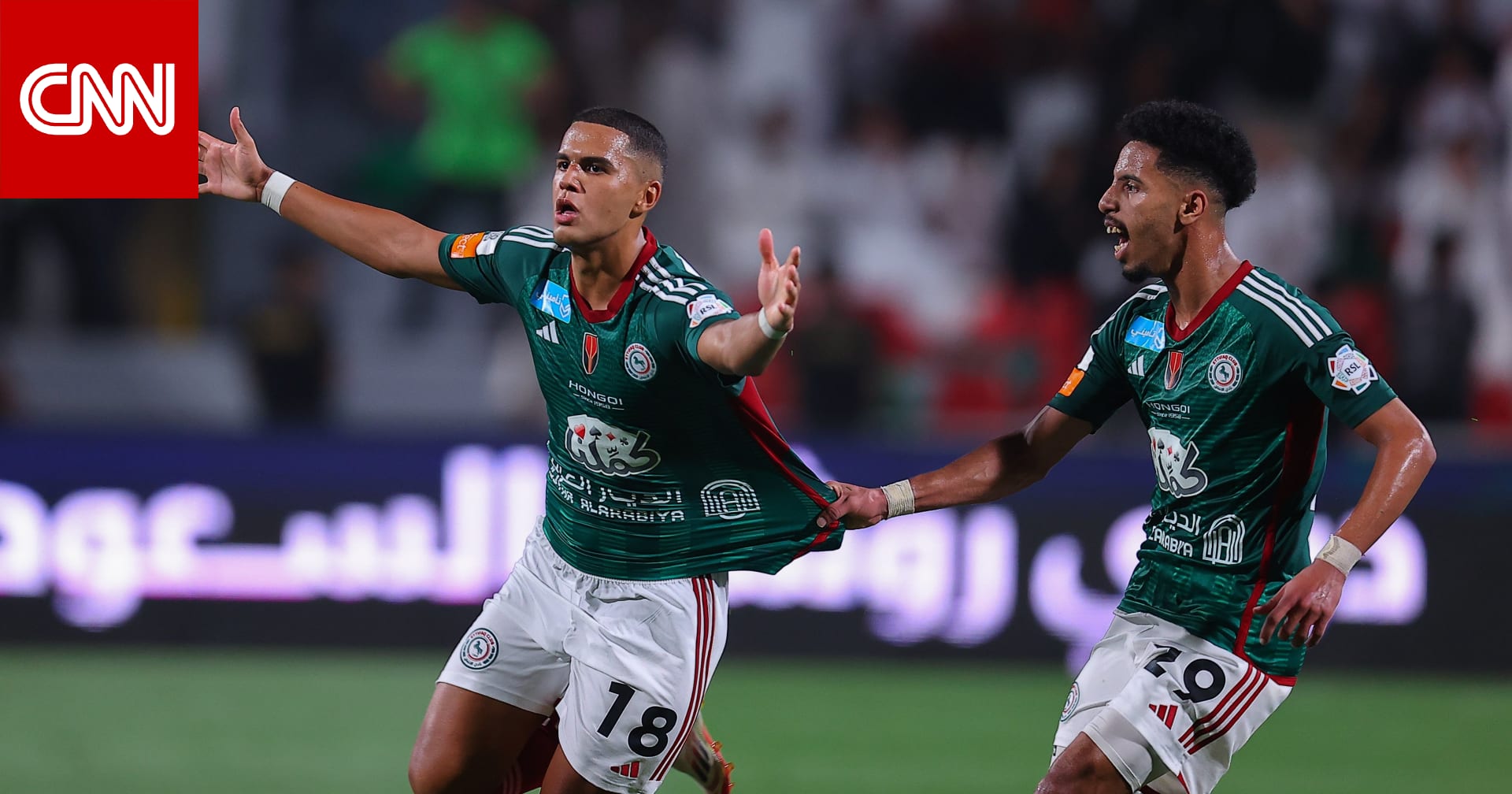 بمرمى الهلال.. لاعب الاتفاق يسجّل هدفاً "مذهلاً" في الدوري السعودي
