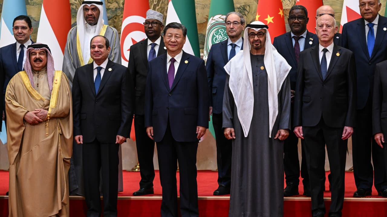 رئيس الصين يدعو لمؤتمر "سلام وعدالة" حول غزة مع زيارة قادة عرب بكين 