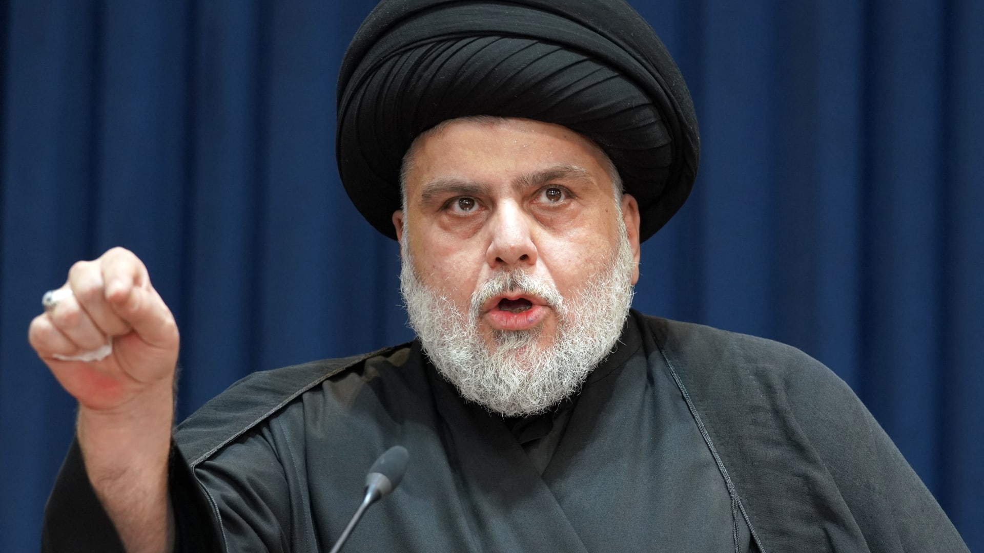 السفير الإيراني في بغداد يعلق على خروج التيار الصدري من العملية السياسية