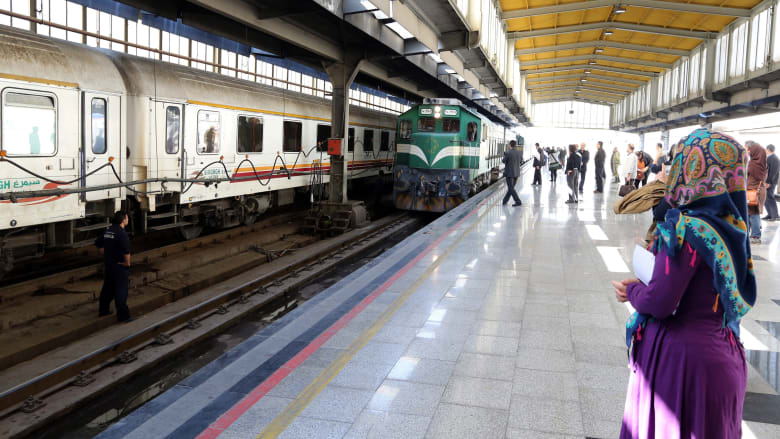 "تحذير عاجل".. الجيش الإسرائيلي للإيرانيين: ابتعدوا عن القطارات وسكك الحديد في الـ12 ساعة القادمة