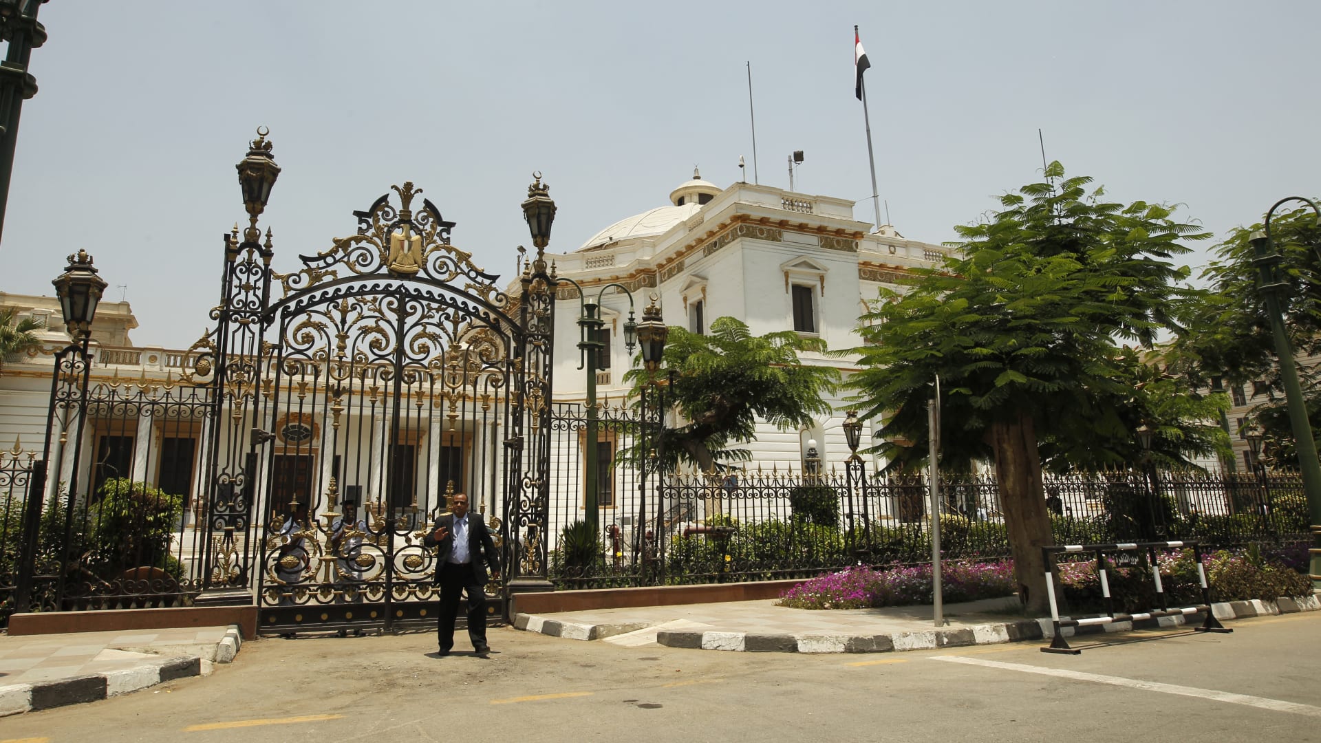 صورة ارشيفية لمبنى البرلمان المصري