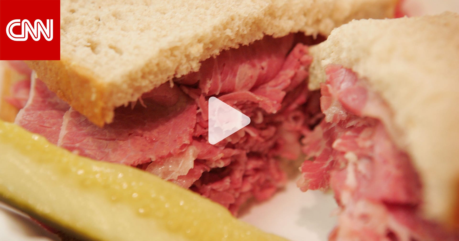 هذا النوع من الطعام يزيد من شيخوخة جسمك وبشرتك..بماذا تستبدله؟ 