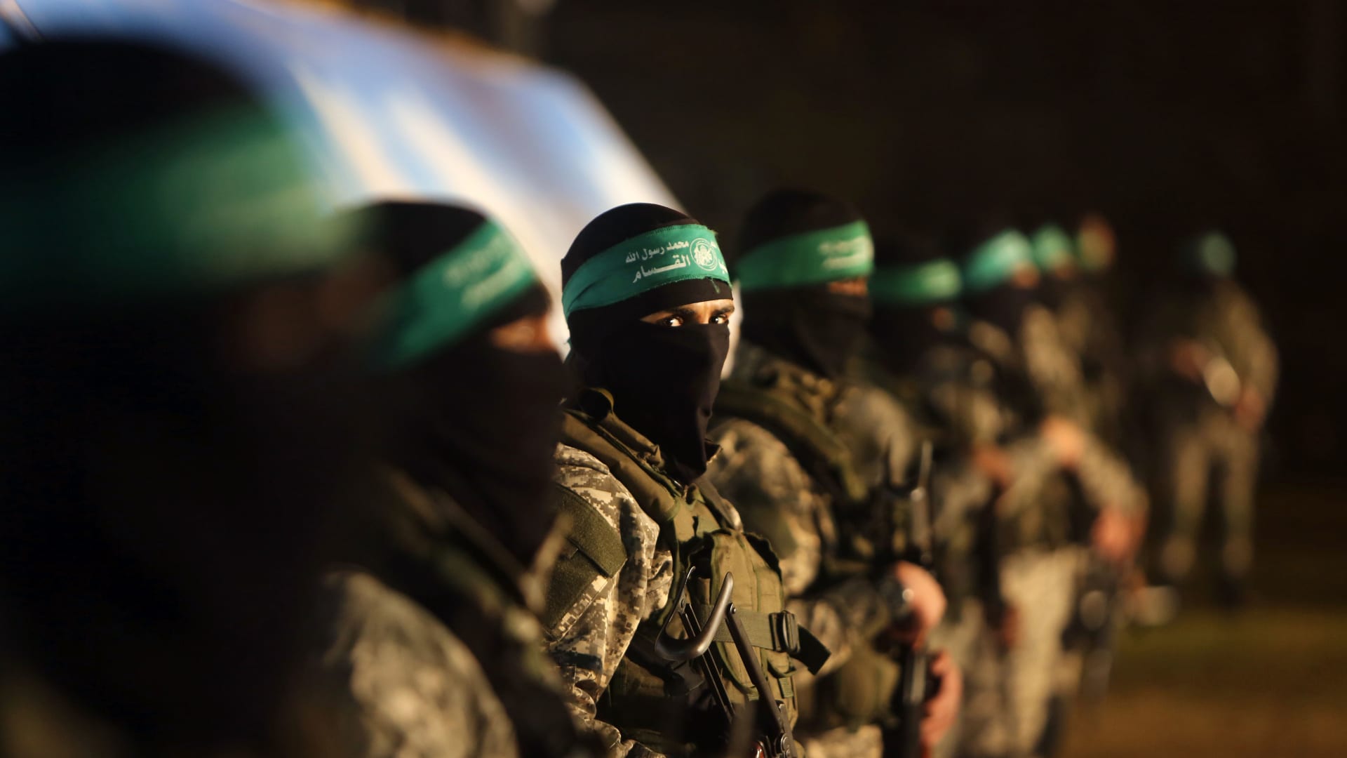 إيهود باراك لـCNN: القضاء على حماس لن يتحقق من الجو وسيتطلب عملية برية ضخمة