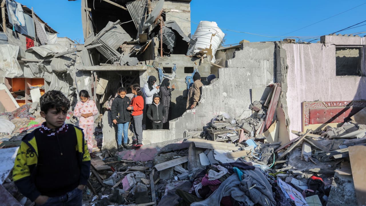 اليونيسف: الوضع في غزة تحول من الكارثي إلى شبه الانهيار ويجب أن يتوقف قتل الأطفال 