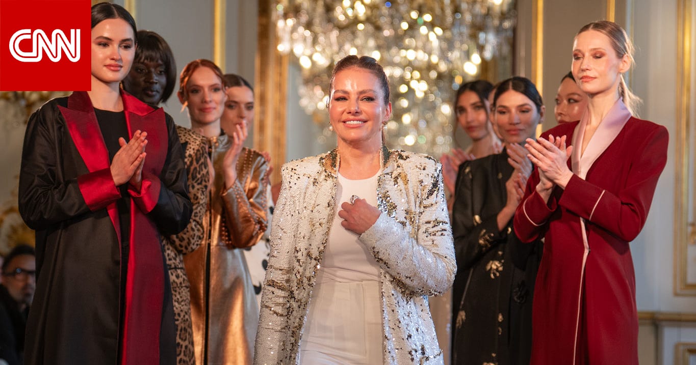 الموضة العربية المحتشمة تنافس الأزياء الجريئة على منصات باريس 