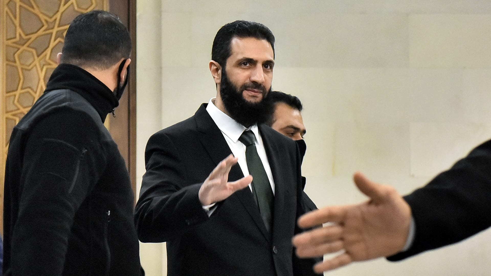أول تعليق من العاهل السعودي وولي العهد على تنصيب أحمد الشرع رئيسا لسوريا في المرحلة الانتقالية أول تعليق من العاهل السعودي وولي العهد على تنصيب أحمد الشرع رئيسا لسوريا في المرحلة الانتقالية