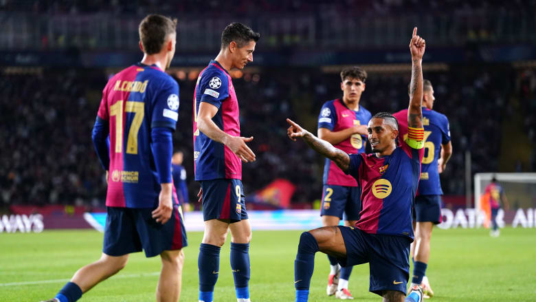 دوري أبطال أوروبا: برشلونة يهزم بايرن ميونخ في "ليلة انفجار" رافينيا.. وليفربول يحقق الفوز خارج الديار