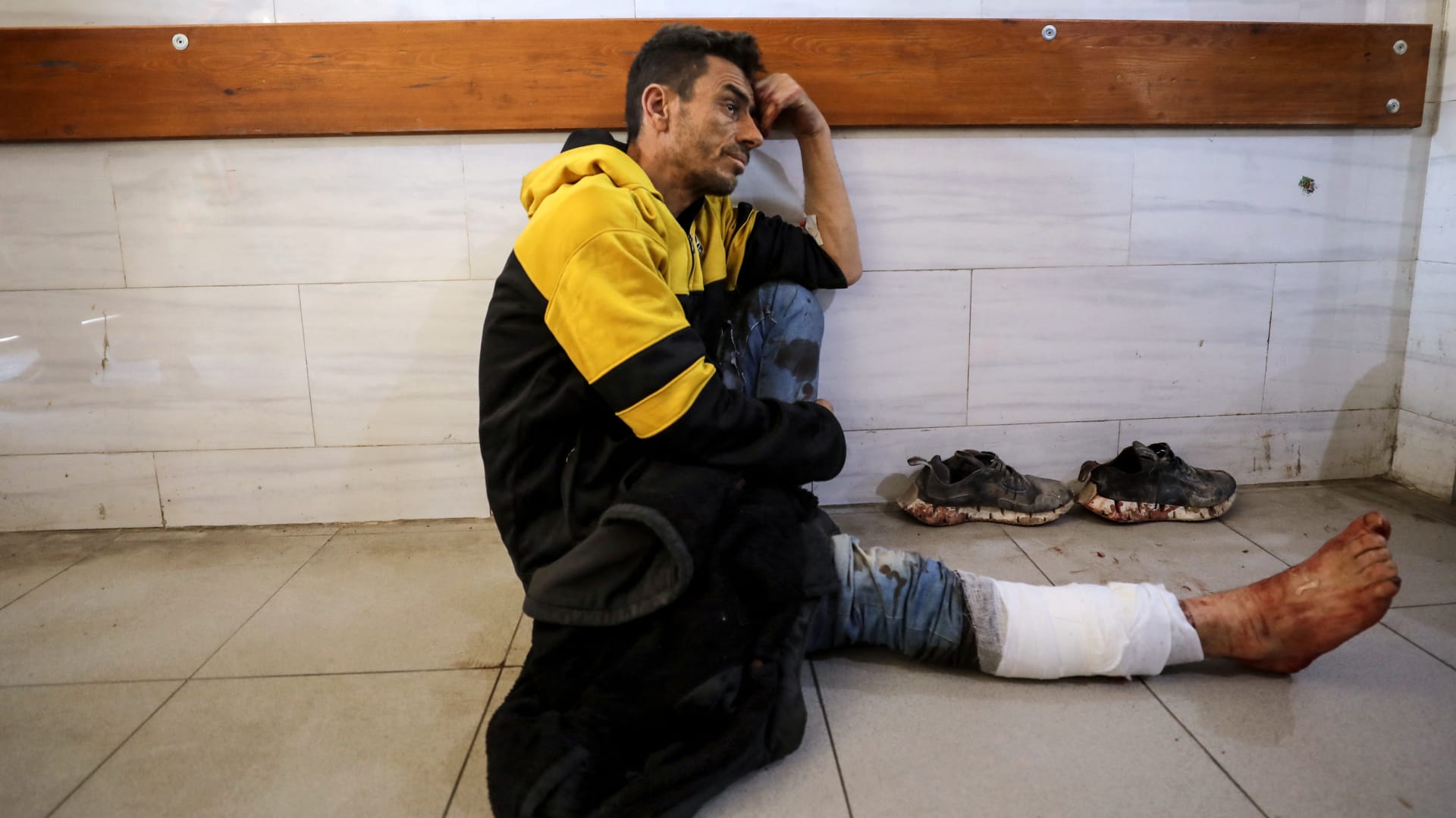 أمريكا تُعلق على مقتل وإصابة مئات كانوا ينتظرون المساعدات في قطاع غزة