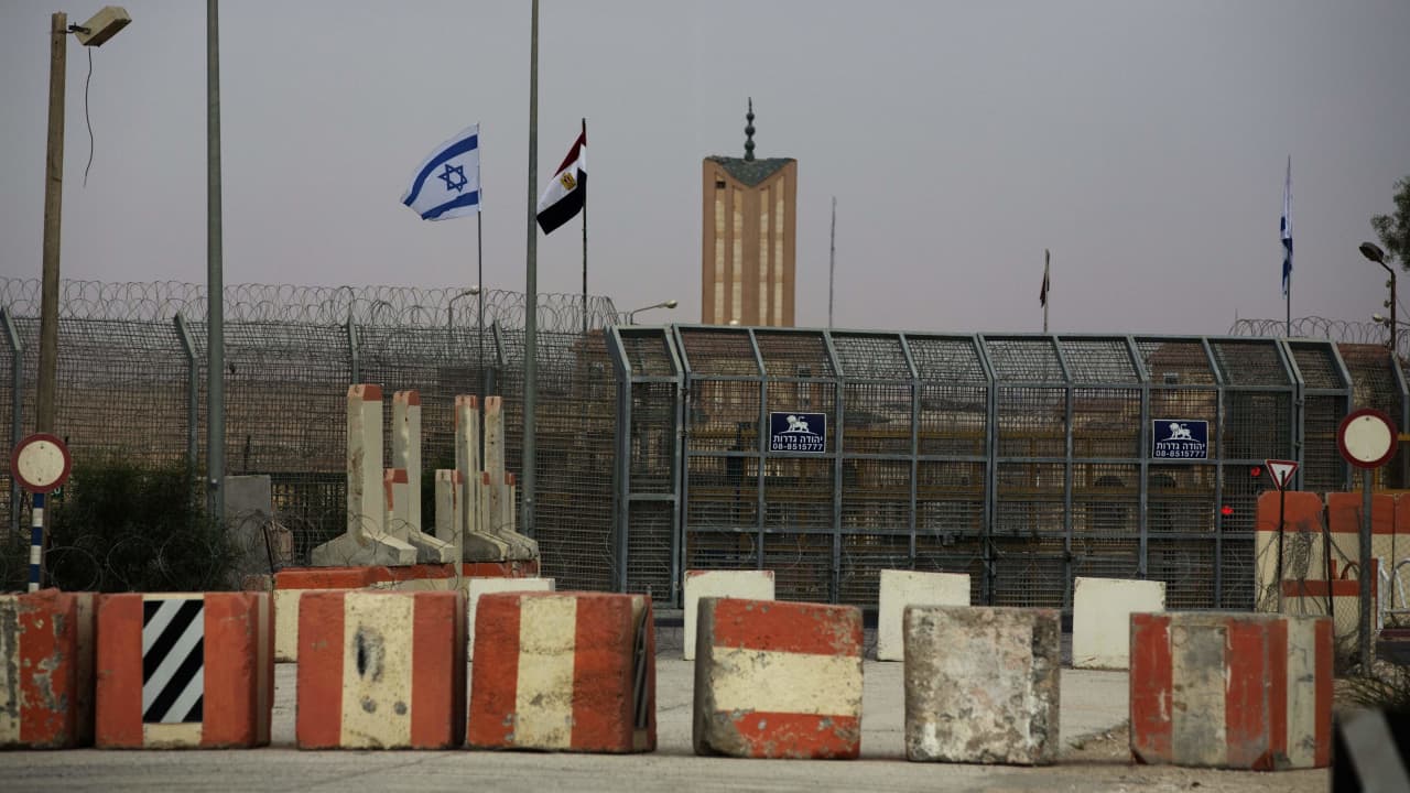 إسرائيل تعلن تفاصيل حادث تبادل إطلاق النار مع "مسلحين" عند الحدود مع مصر