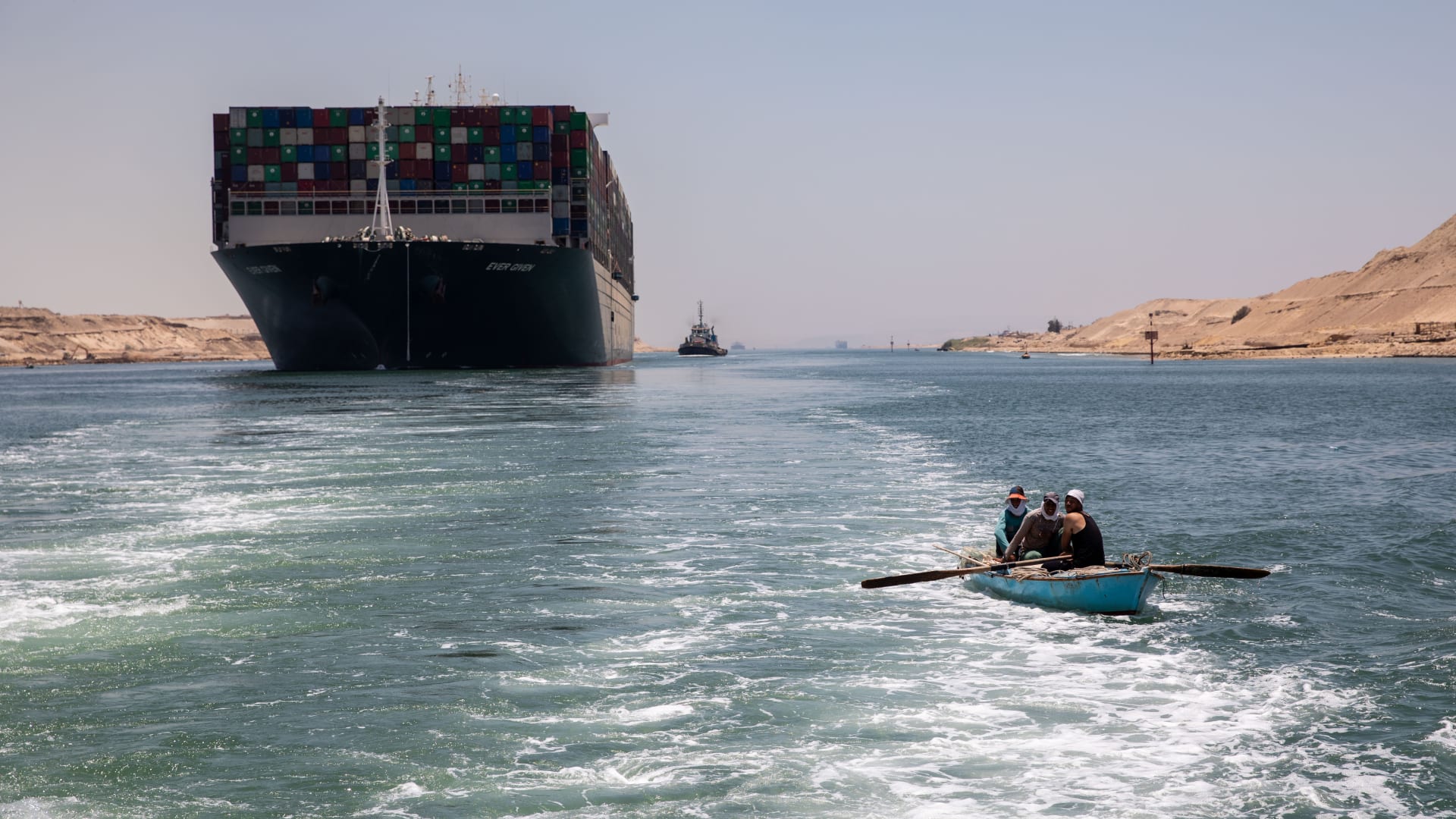 مصر.. تراجع إيرادات قناة السويس خلال يناير بنسبة 46% بسبب هجمات "الحوثيين"