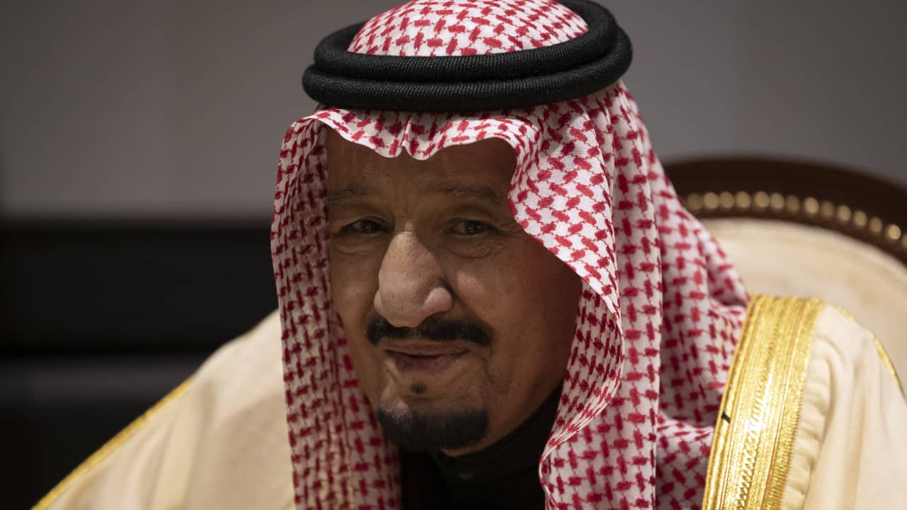 الملك سلمان عن "اليوم الوطني" السعودي: ذكرى عزيزة في صفحات الوطن الأبيّ