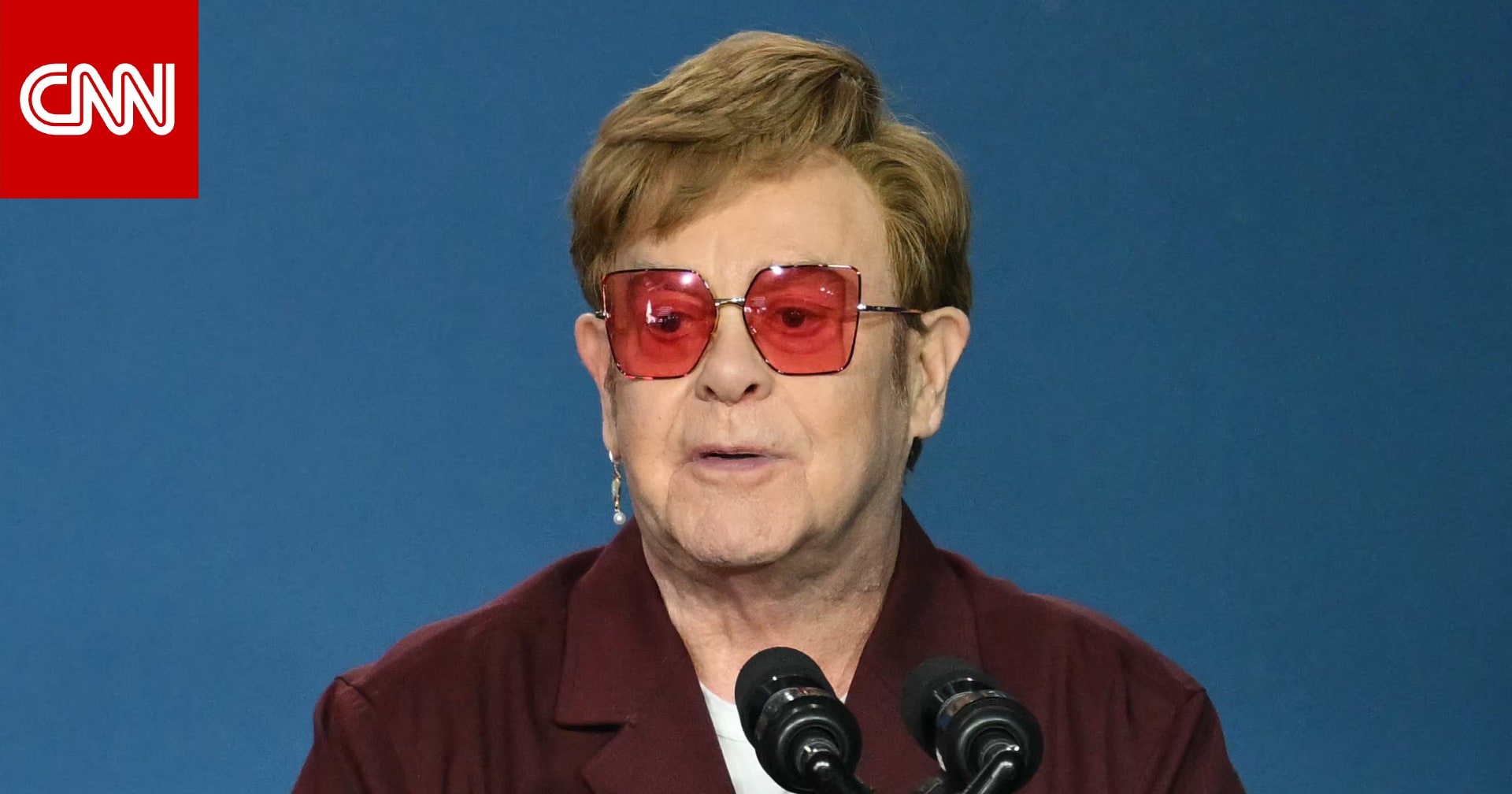 إلتون جون يعترف بفشل مسرحيته الموسيقية "Tammy Faye" في برودواي