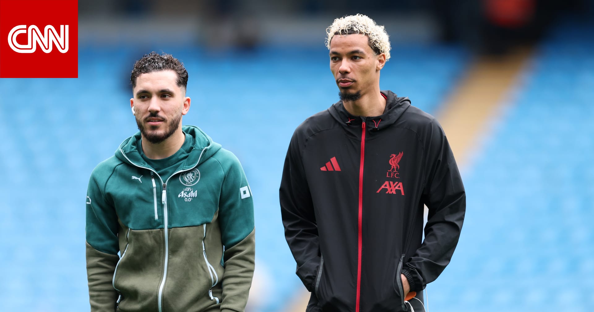 موقف "محرج" على دكة البدلاء..ريان شرقي يرتدي قميص لاعب ليفربول ثم يُطلب منه خلعه