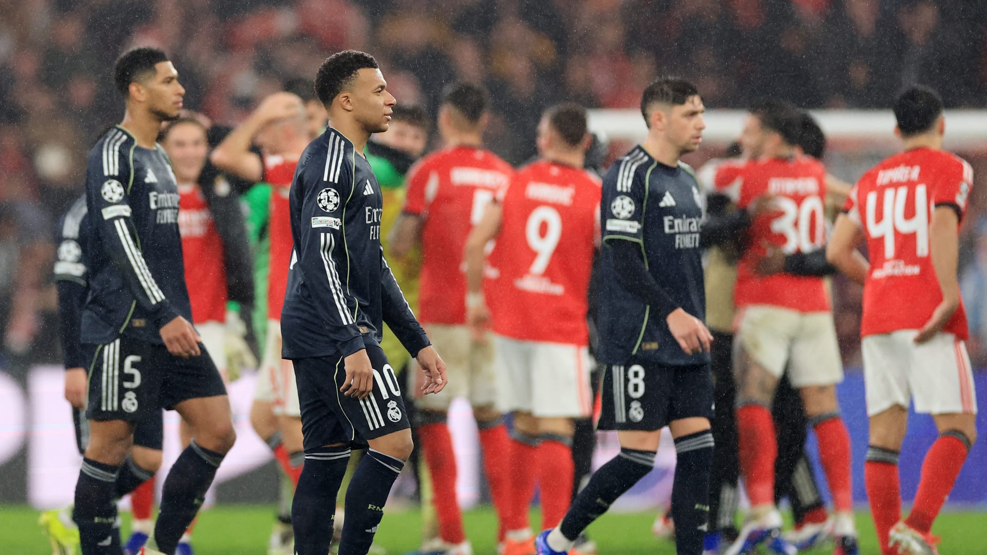 8 فرق بلغت دور الـ16 وريال مدريد إلى الملحق.. ملخص لما حدث في دوري أبطال أوروبا