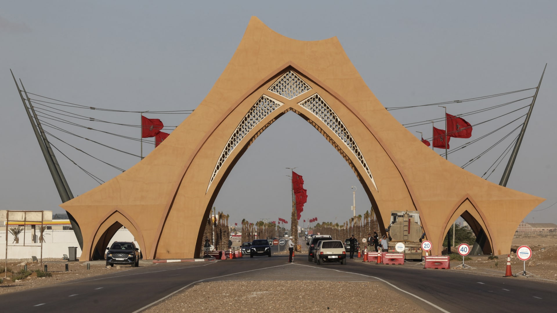 "انحياز مفرط للمغرب".. الجزائر ترد على عدم تجديد مهمة بعثة الأمم المتحدة في الصحراء الغربية
