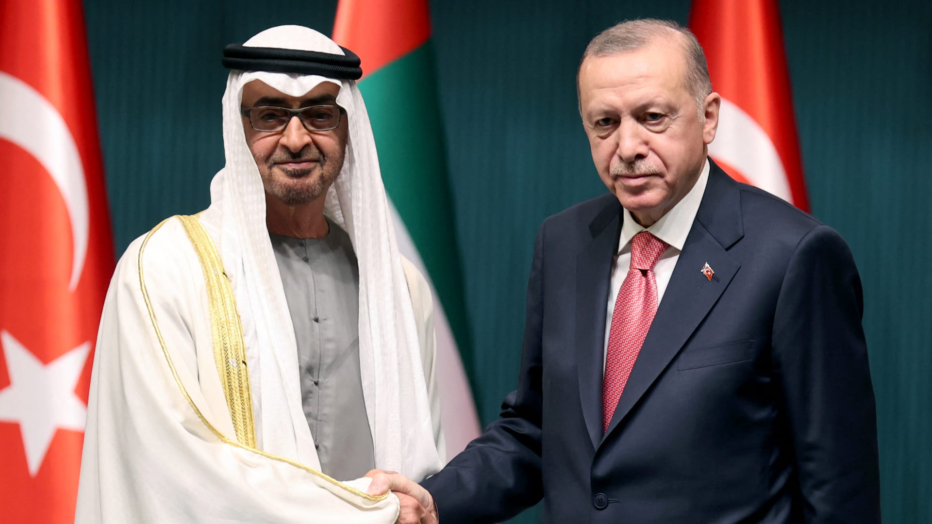 أردوغان يؤكد لمحمد بن زايد مواصلة تقديم الدعم لأمن الإمارات