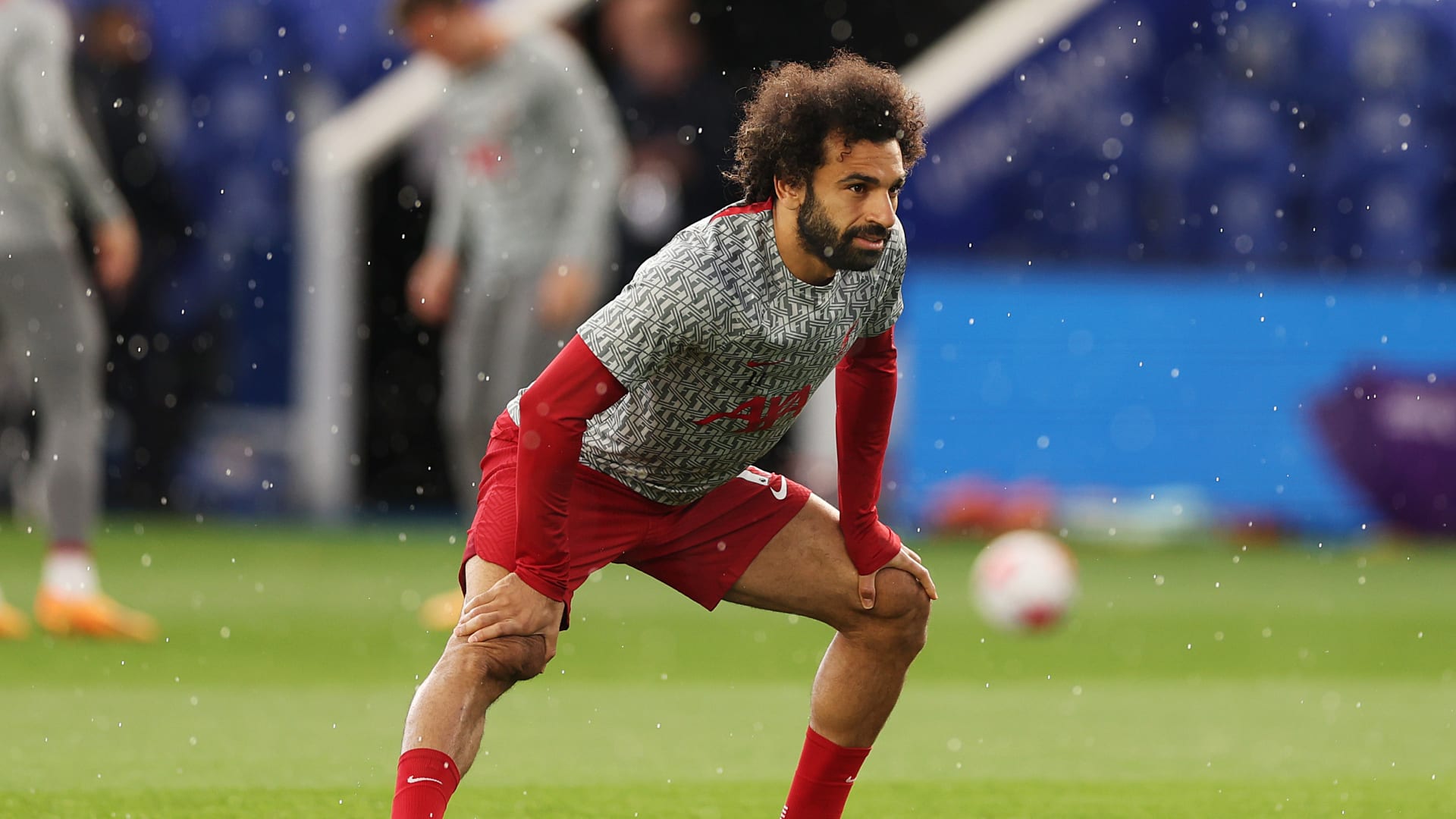 محمد صلاح "يقدم هدايا" في مباراة ليفربول وليستر سيتي