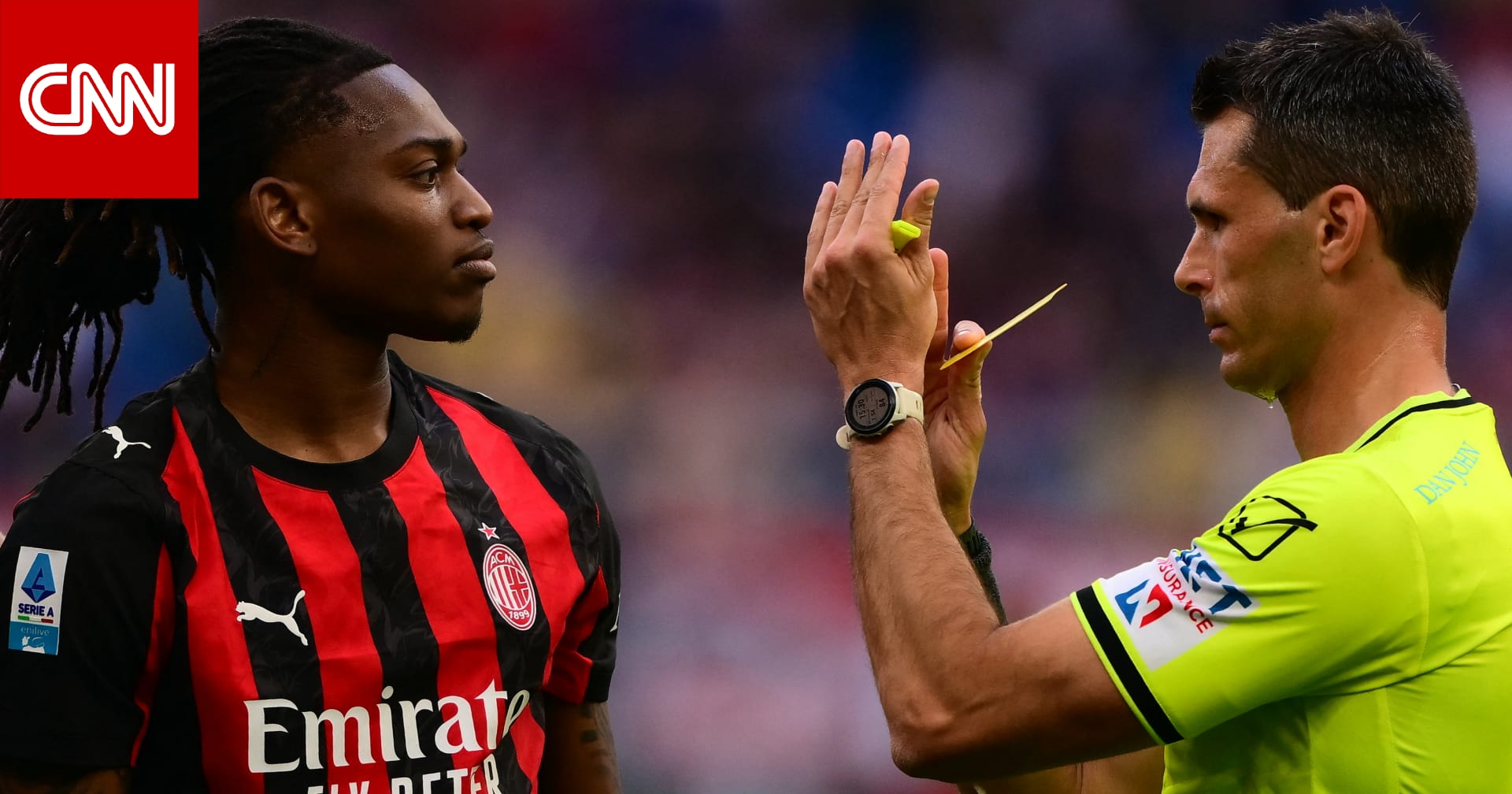 لقطة جدلية في الدوري الإيطالي.. رفائيل لياو يسخر من الحكم والأخير يرد بذات الطريقة