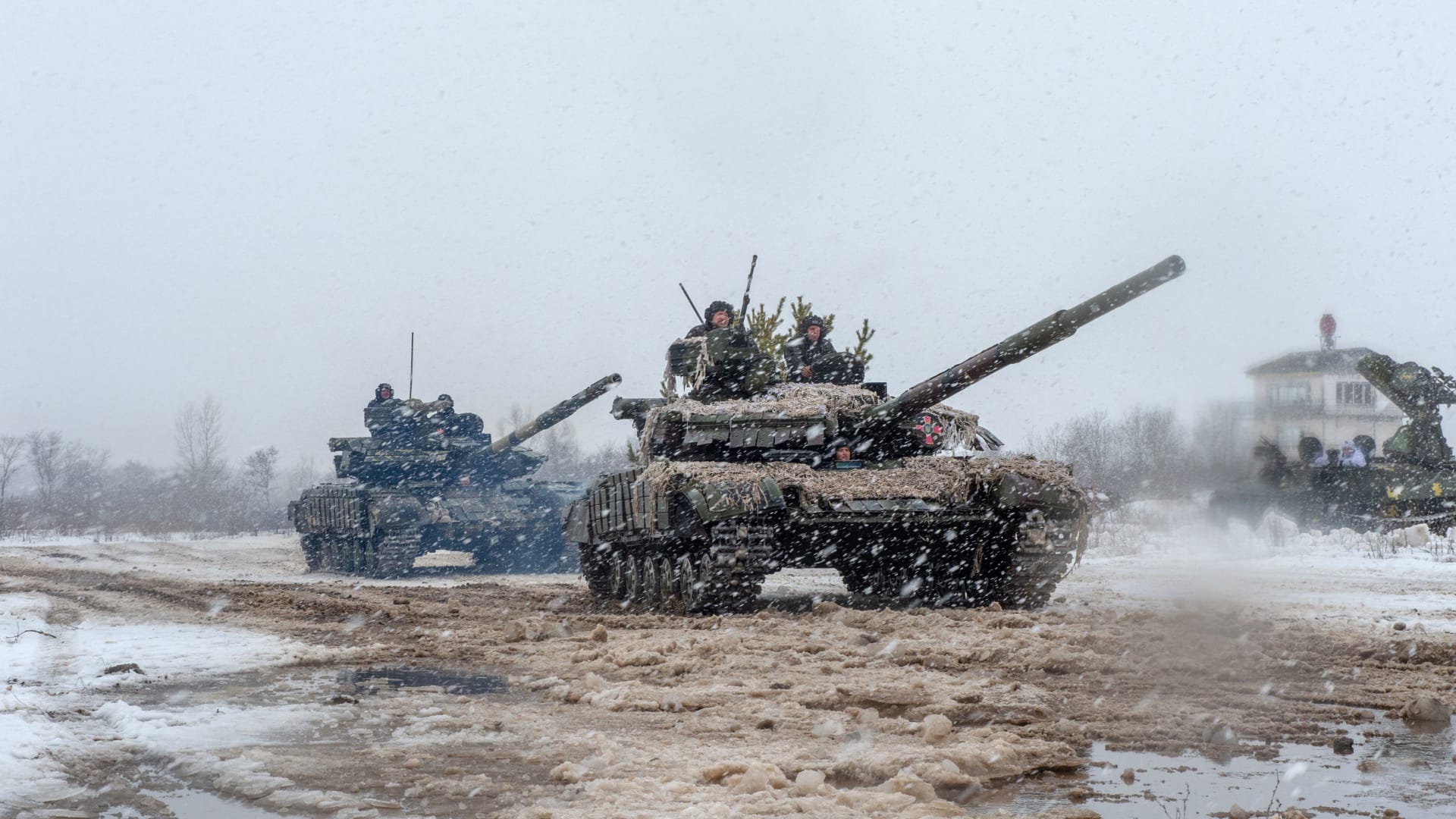 Ukrainian-tanks