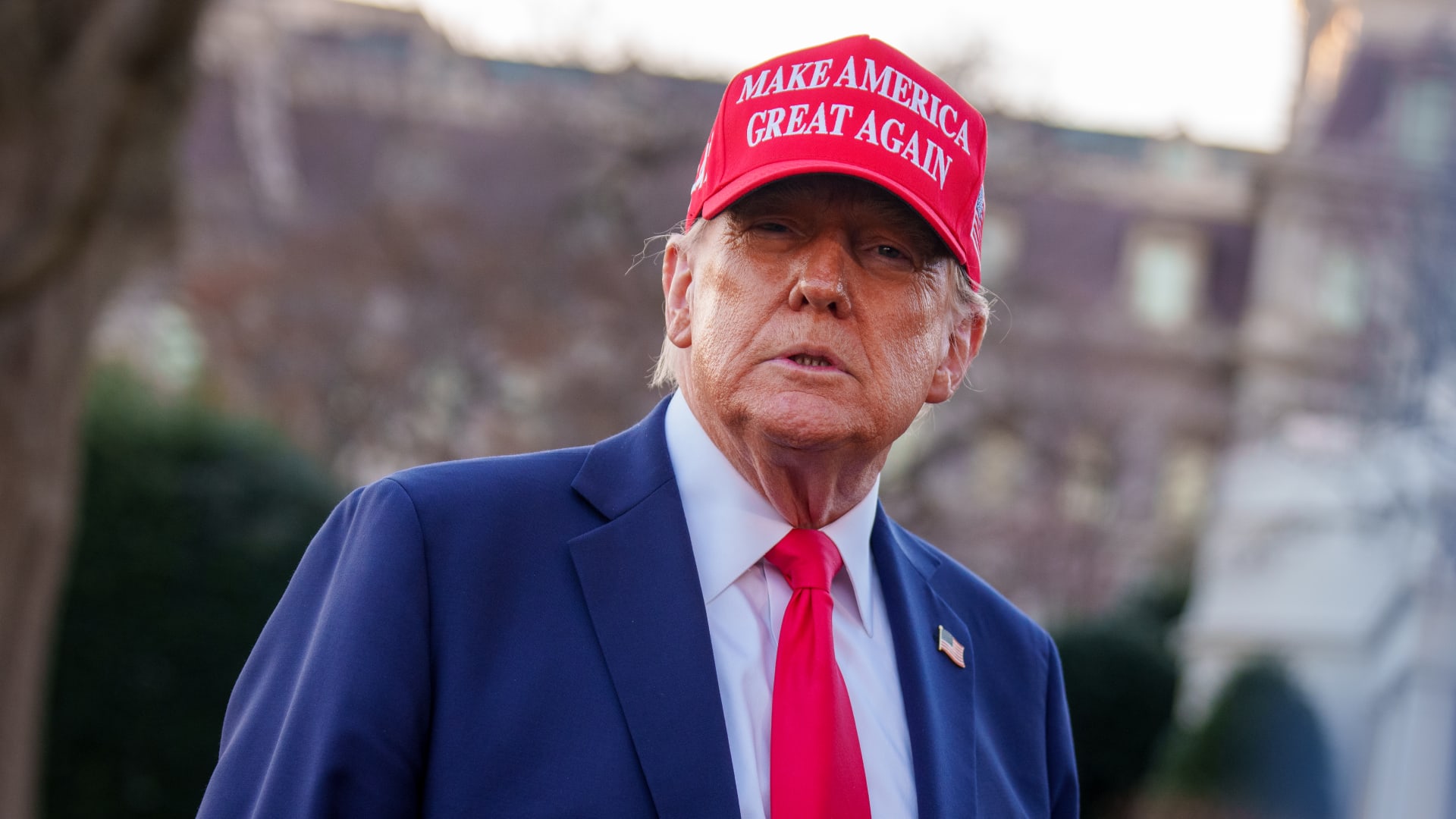 مراسلة CNN تروي ما شاهدته خلال المشادة العنيفة بين ترامب وزيلينسكي