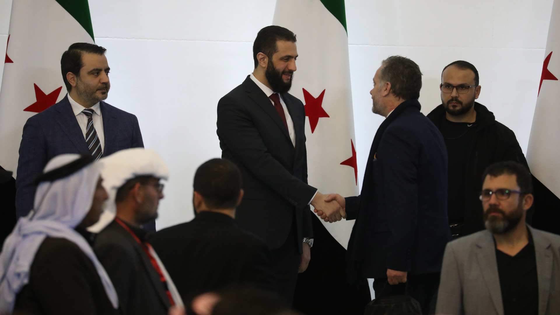 رأي.. إردام أوزان يكتب: سوريا بين المبادرة والتغيير الحقيقي.. وفرصة لن تنتظر