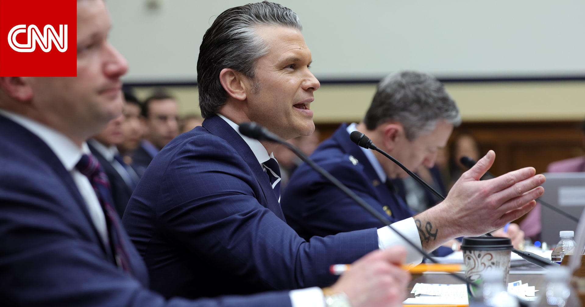 "هل ترامب متزن عقليا ليكون القائد الأعلى للقوات المسلحة؟".. فيديو أسلوب رد وزير الدفاع الأمريكي بجلسة استماع تنشره نائب أمريكية