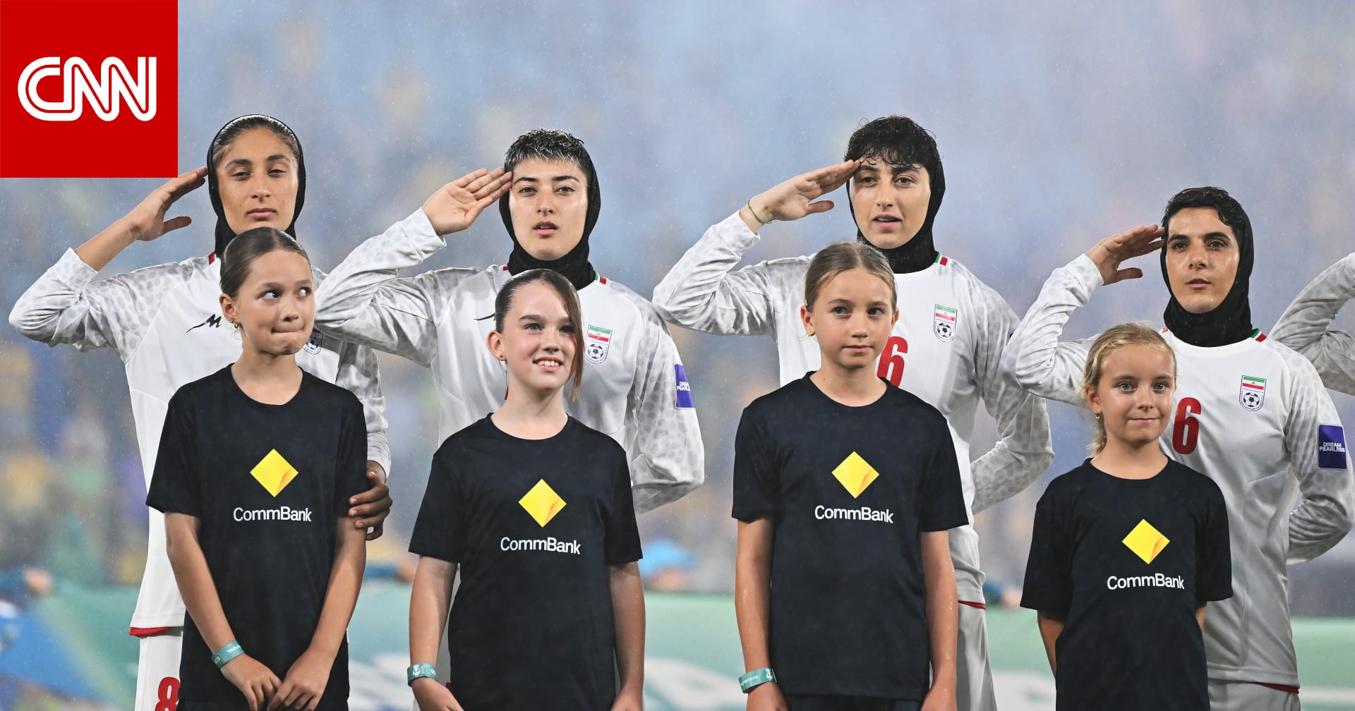 إجبار لاعبات منتخب إيران على غناء النشيد الوطني قبل مباراة في كأس آسيا