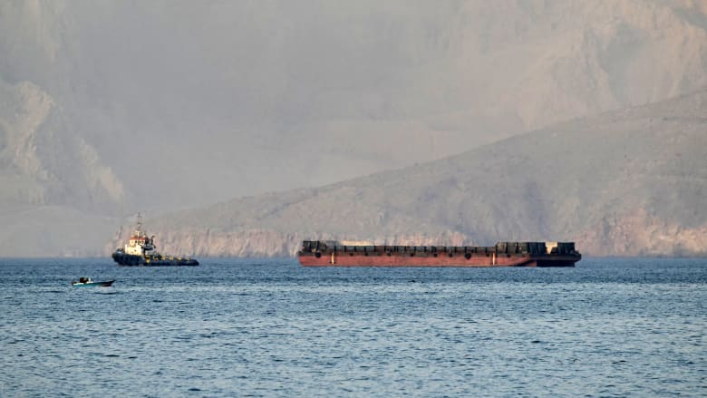 أول رد من الجيش الإيراني عقب سيطرة القوات الأمريكية على سفينة إيرانية