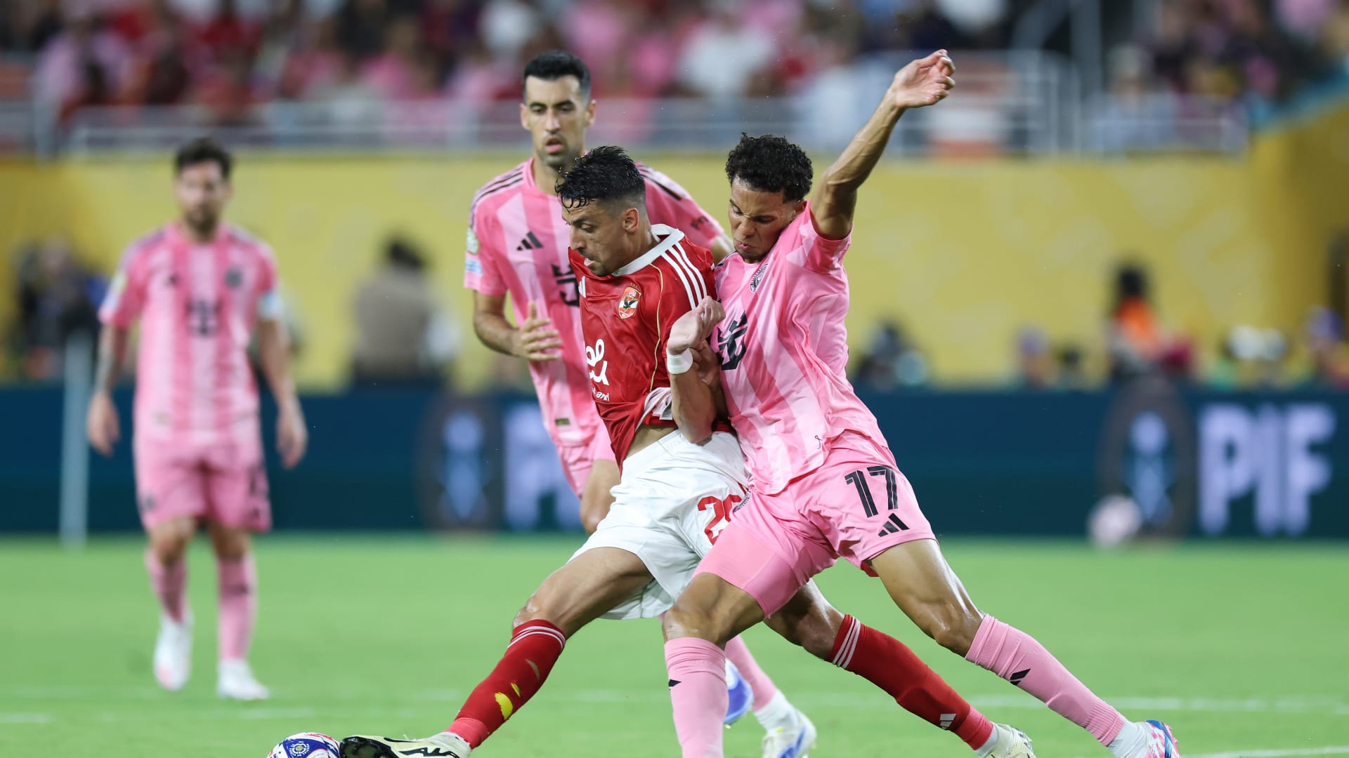 غياب لاعب جديد عن صفوف الأهلي المصري في كأس العالم للأندية 2025