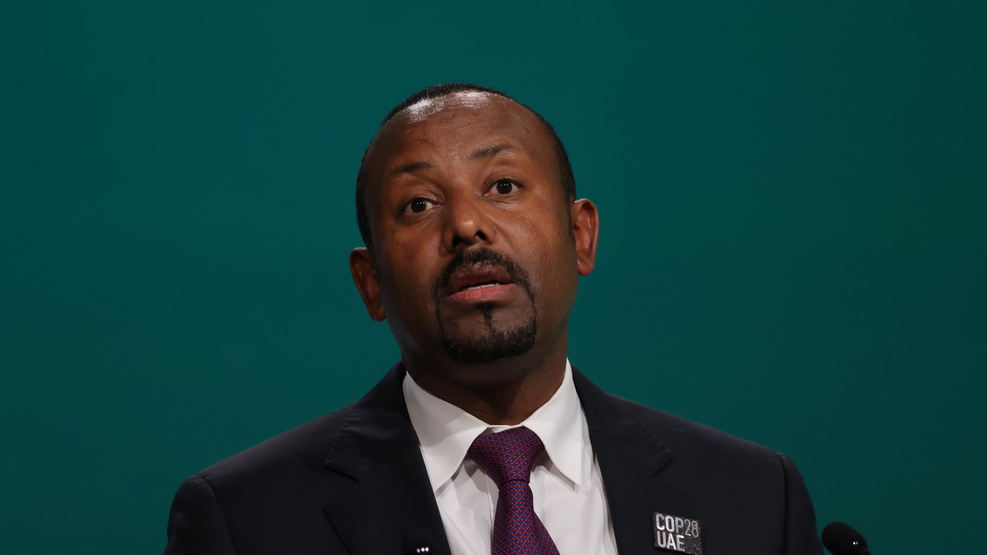 إثيوبيا تعلن توقيع مذكرة لتأمين وصولها إلى البحر مع إقليم صومالي.. وحكومة مقديشيو تعلق