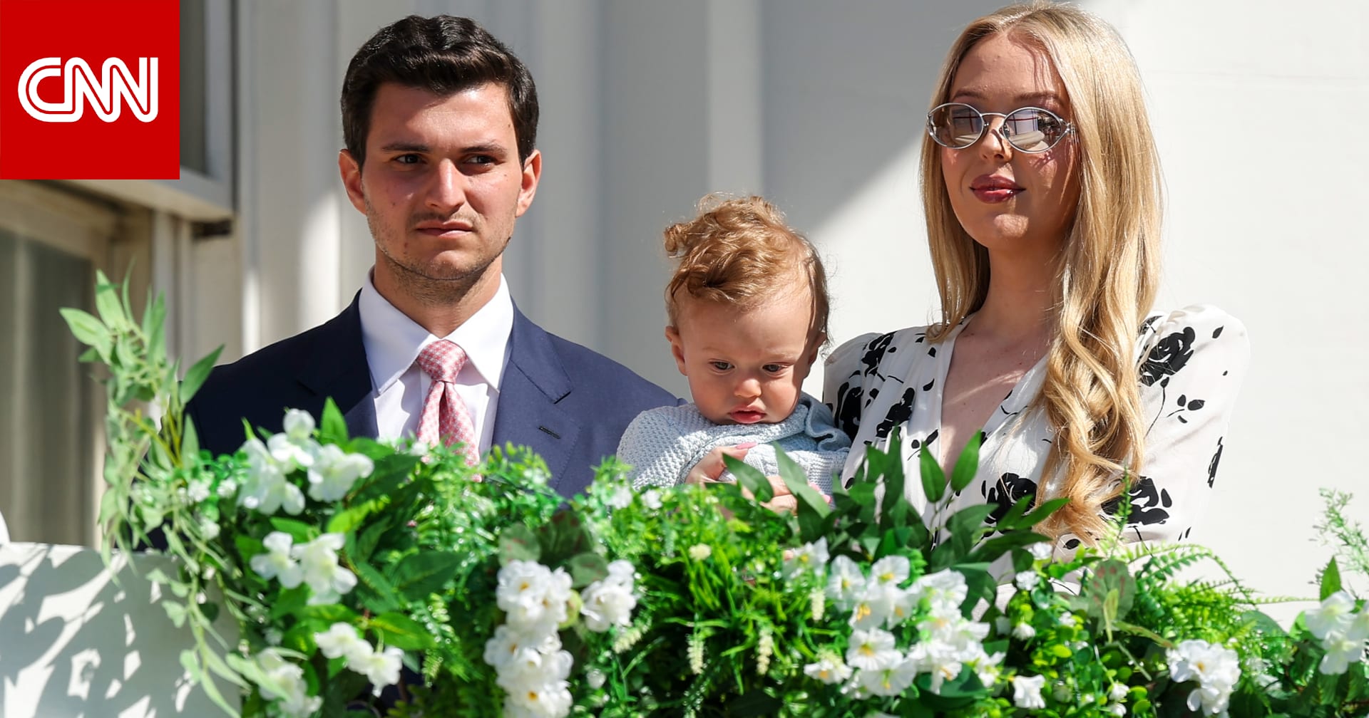 حفيد دونالد ترامب بتسريحة شعر جدّه.. صورة مرحة مع تعليق 