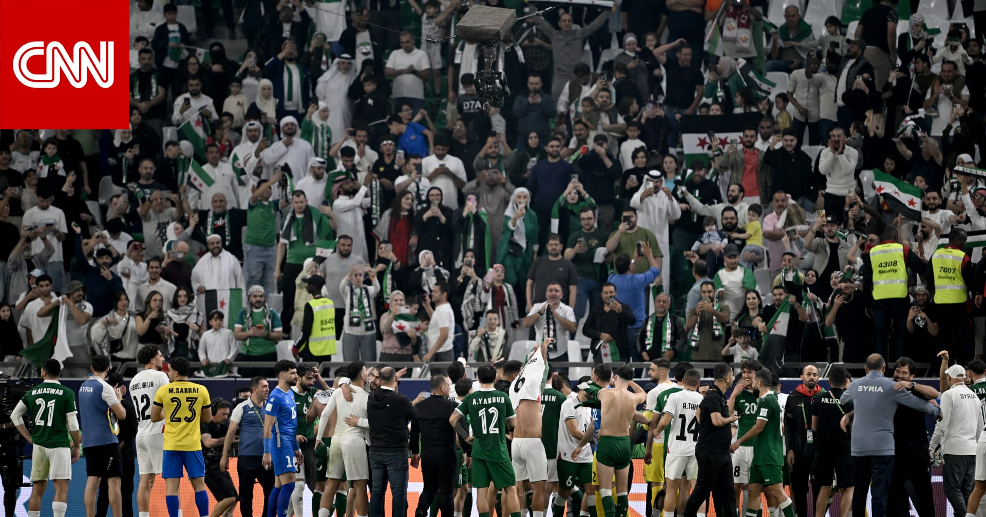 تصرف لافت من لاعبين فلسطينيين وسوريين بعد التأهل لربع نهائي كأس العرب