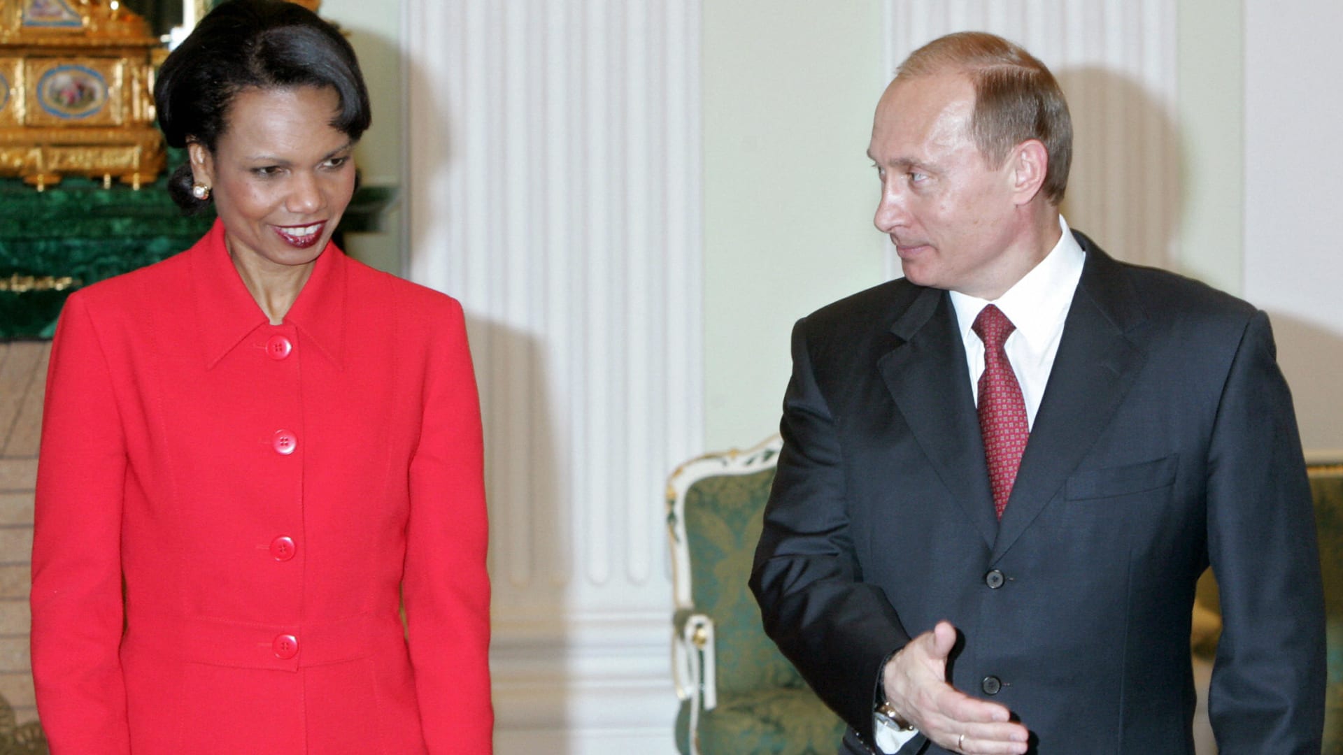 صورة ارشيفية لرايس مع بوتين العام 2005