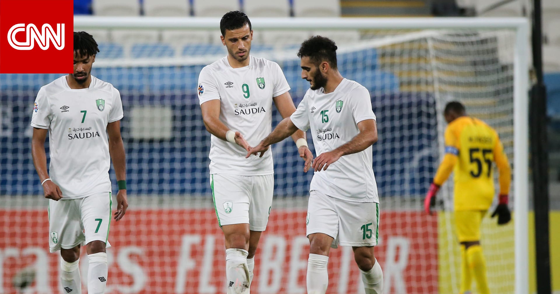 أول تعليق من عمر السومة بعد عودته للعب في الدوري السعودي