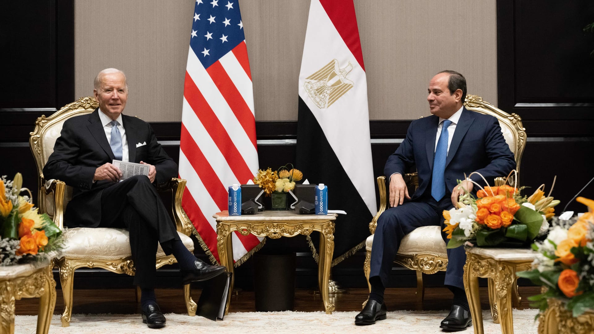 بعد تصريحات بايدن حول موقف السيسي من إدخال المساعدات إلى غزة.. الرئاسة المصرية ترد