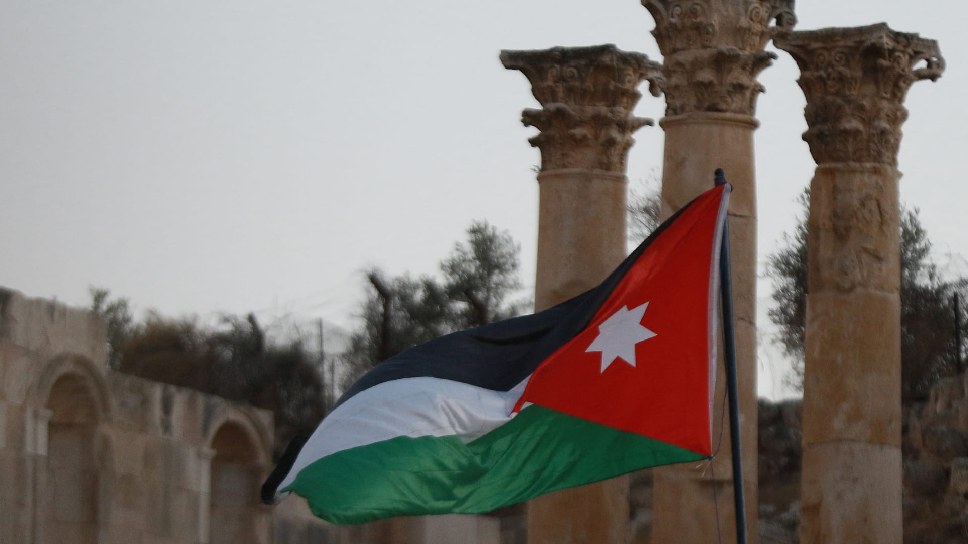 "شعلته لن تنطفئ".. مهرجان "جرش" سيقام في موعده