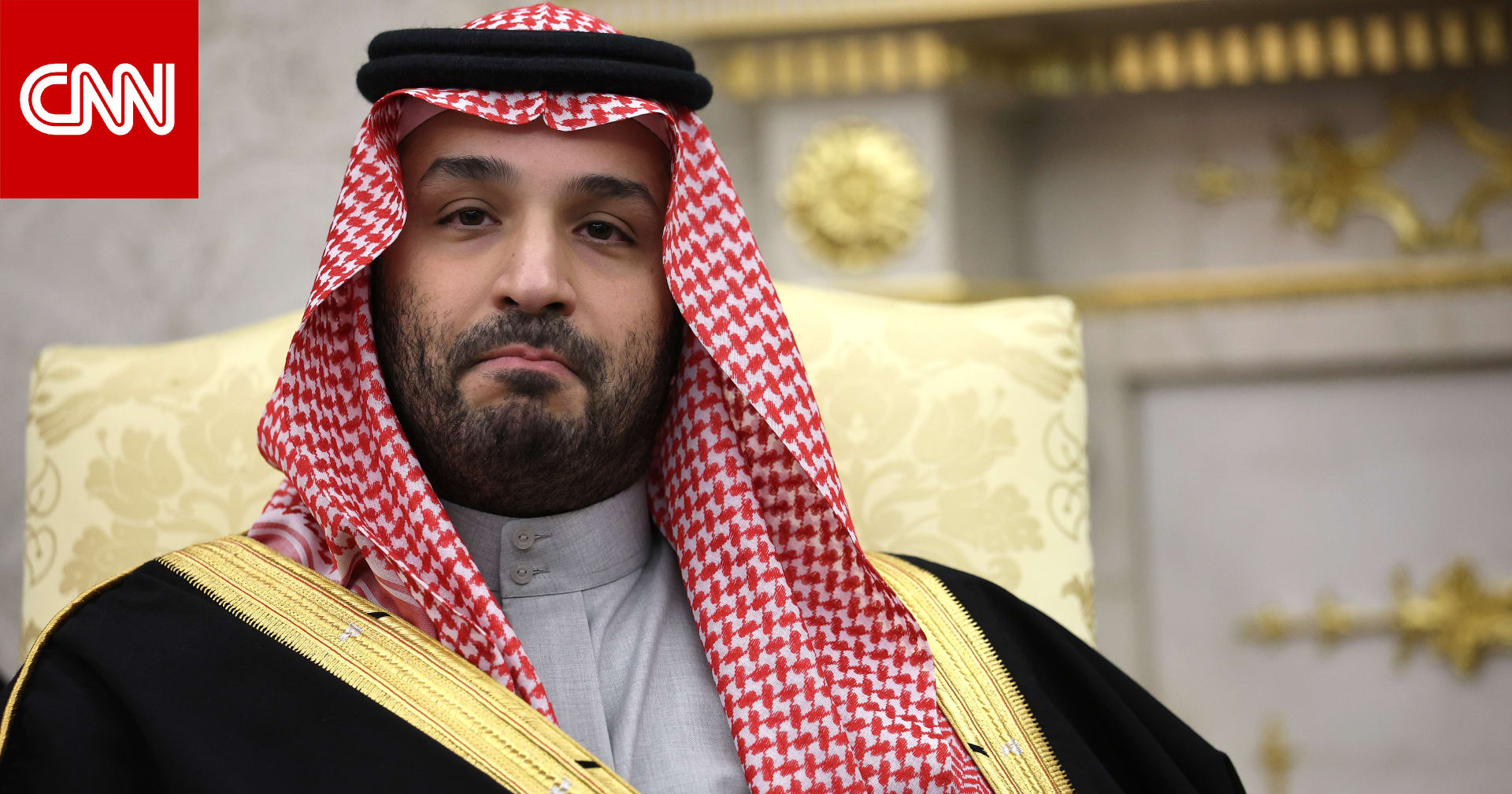 محمد بن سلمان يزور مسجد قباء في المدينة برفقة أمراء ووزراء