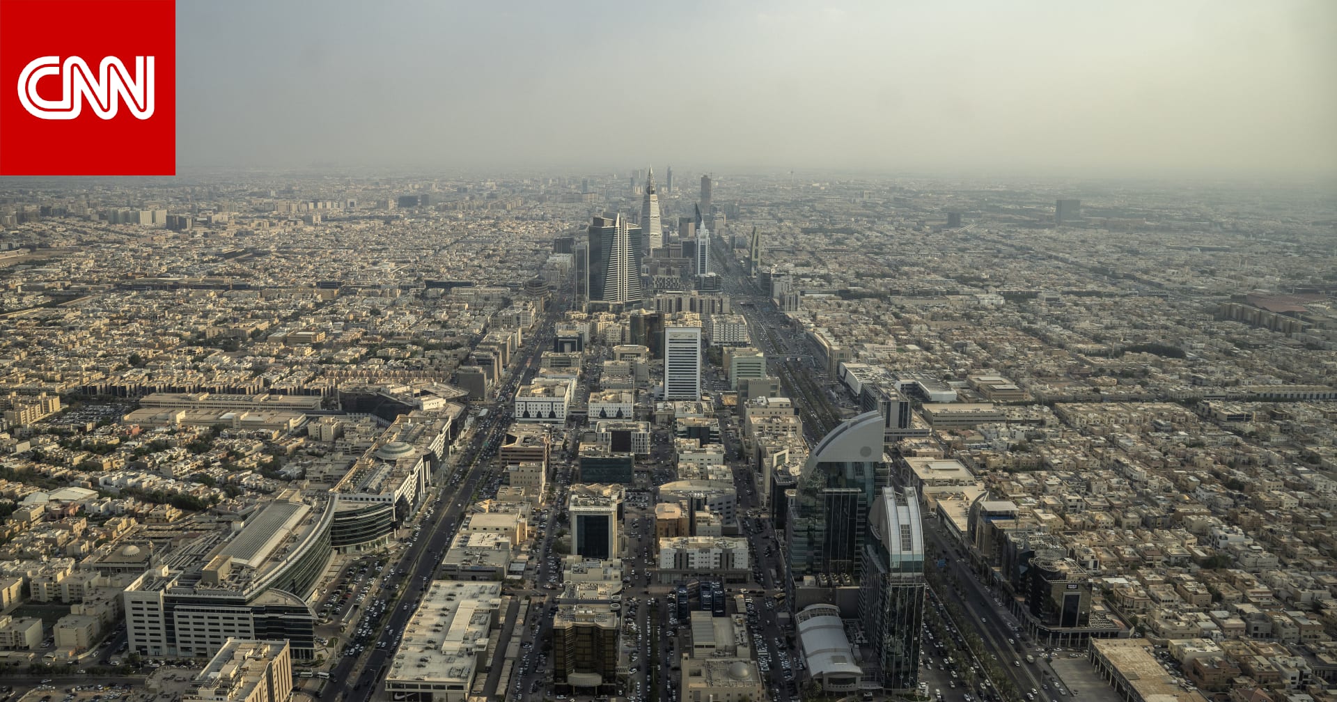لقطات مزعومة لضربات حوثية على "أهداف حساسة" في الرياض وينبع.. هذه حقيقتها 