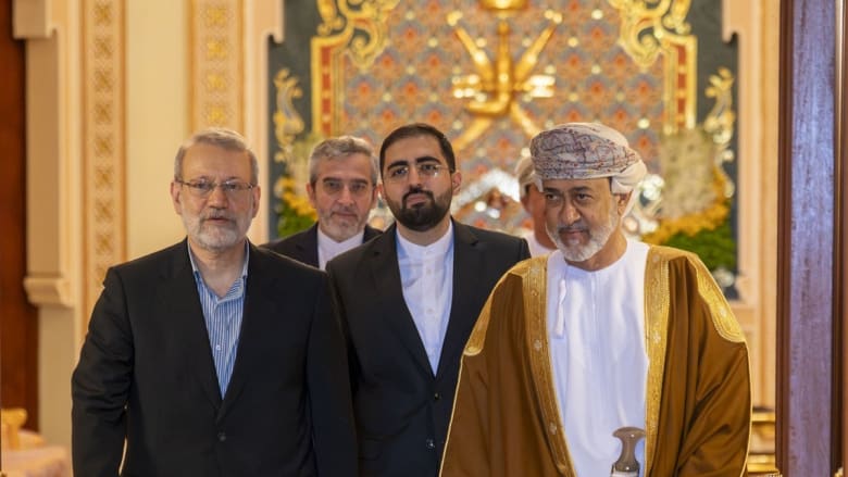 سلطنة عٌمان تؤكد أهمية العودة للتفاوض بين أمريكا وإيران