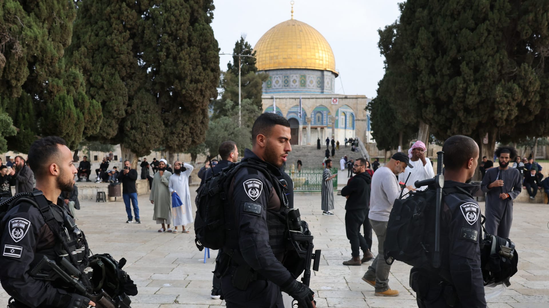 الأردن يحذر إسرائيل من "عواقب وخيمة" إذا اقتحم المسجد الأقصى مرة أخرى.. واسرائيل تطالب الاردن بإبعاد "المتطرفين"