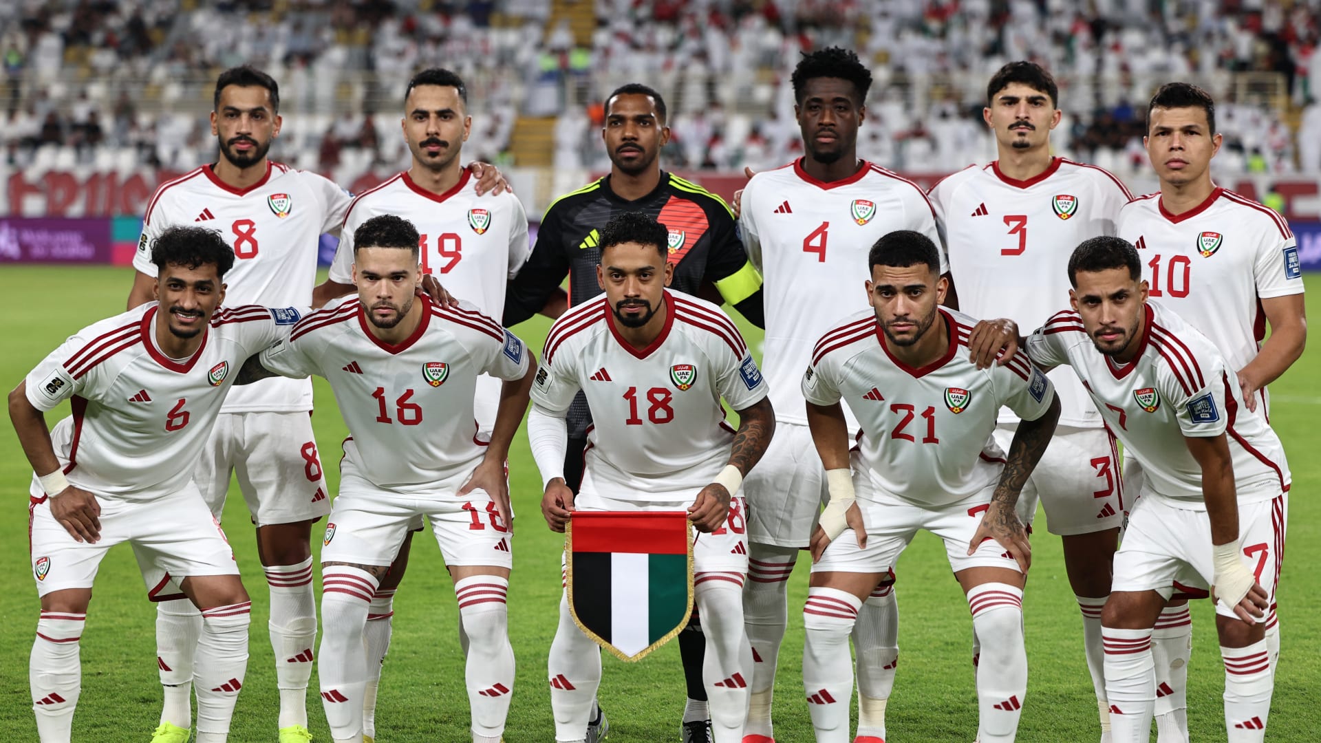 استبعاد وغرامة.. منتخب الإمارات يعاقب اثنين من لاعبيه لهذا السبب