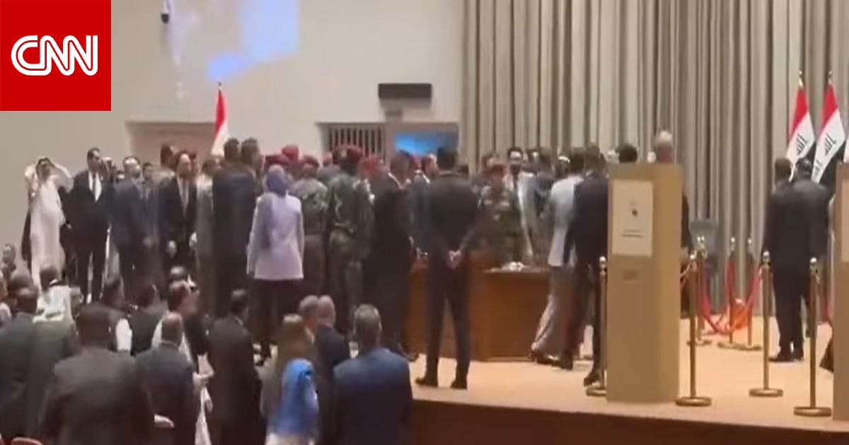 عراك في داخل البرلمان العراقي.. ما حقيقة الفيديو المتداول؟