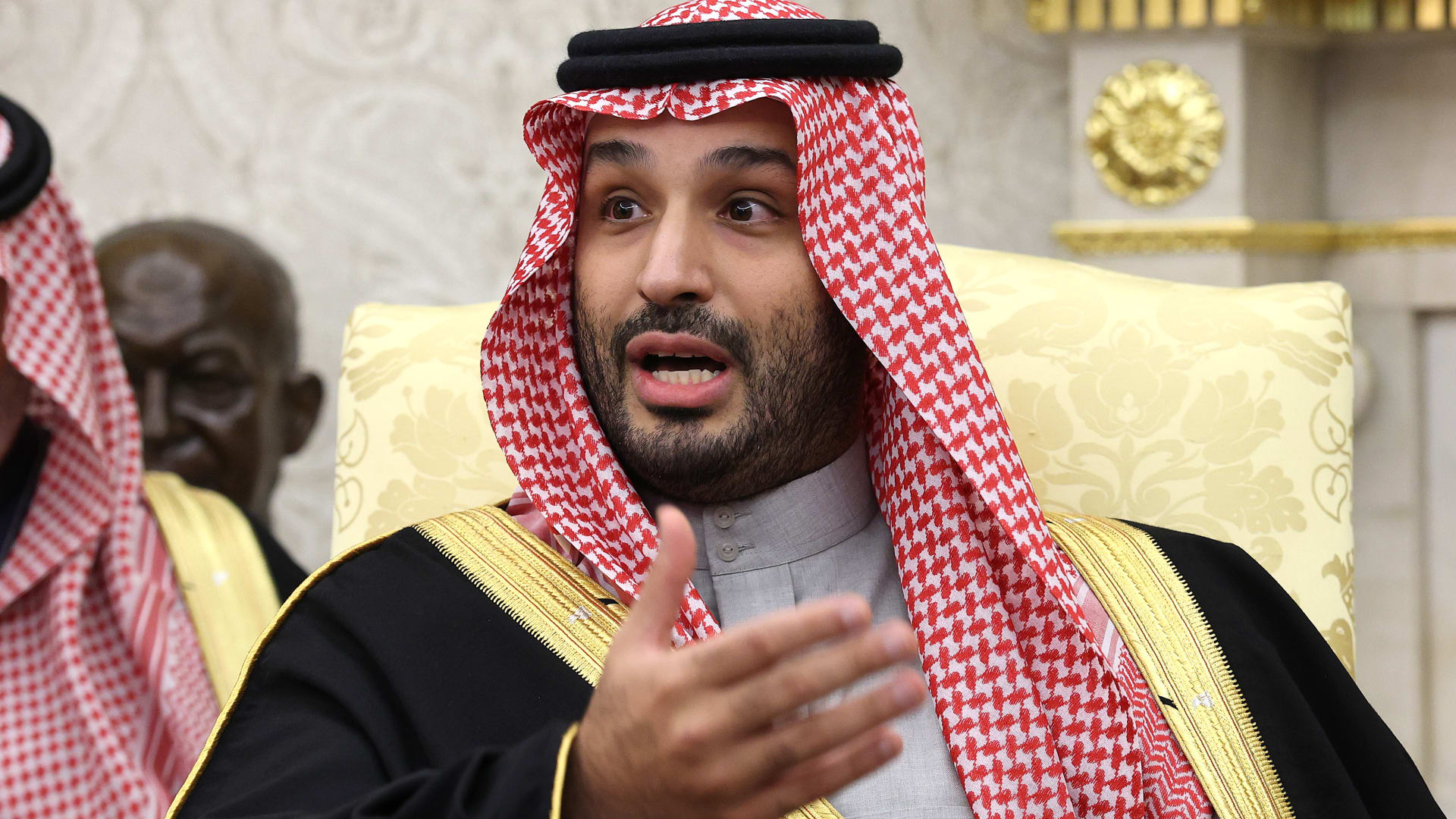 محمد بن سلمان يجري اتصالا هاتفيا بالعاهل المغربي للاطمئنان على صحته