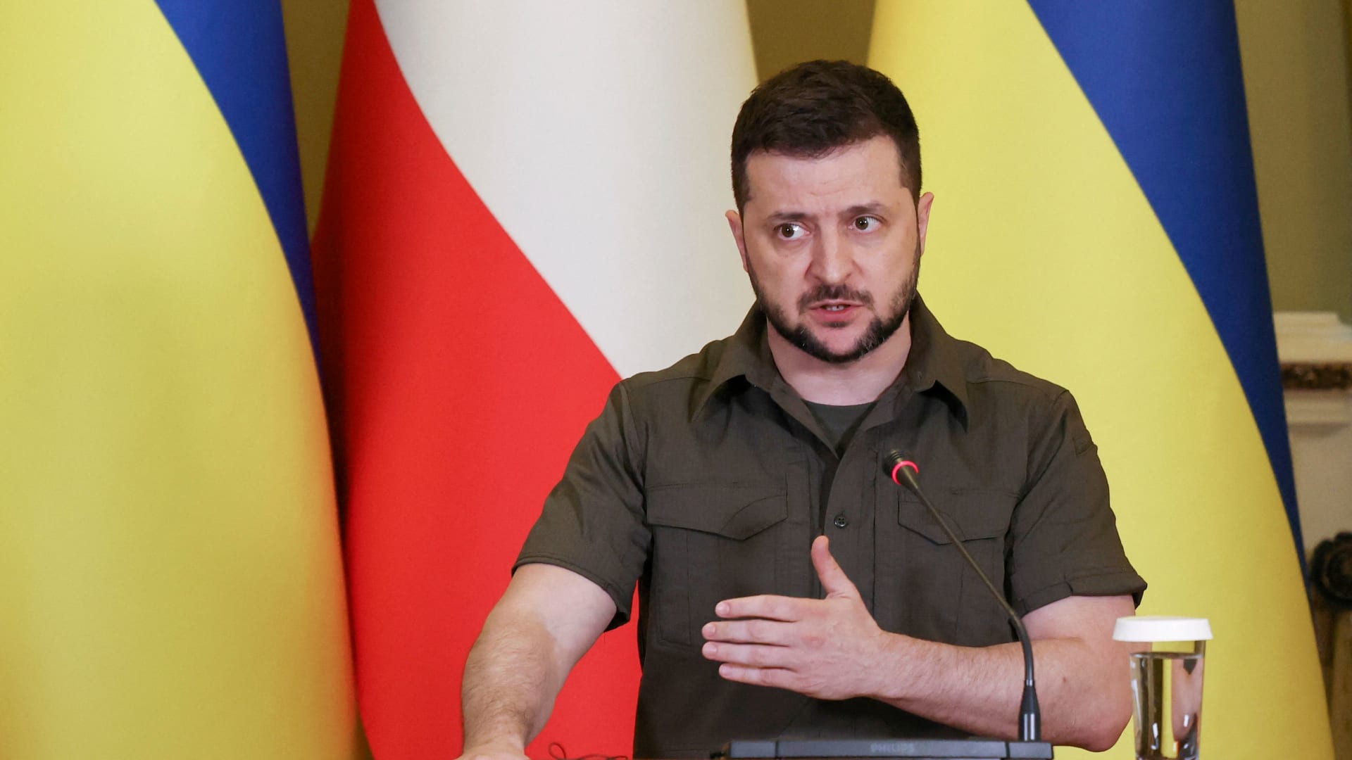 زيلينسكي يرد على طلب لـ"تشريع زواج المثليين" في أوكرانيا في ظل الحرب